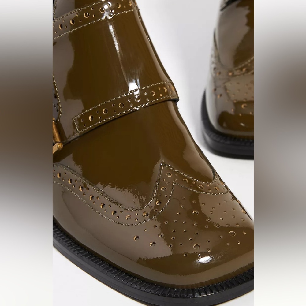 Jeffrey  Campbell Monk Heeled Shooties, in Olive Patent, Size 8/39.  EUC. - Picture 4 of 16